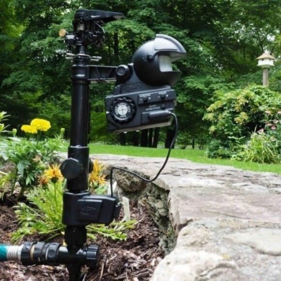 Yard Enforcer Motion-Activated Sprinkler - Picture 1 of 2